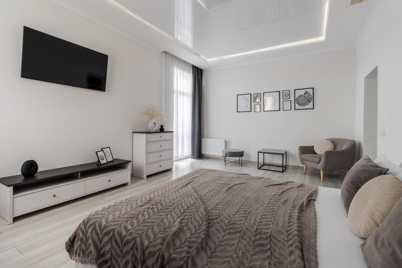 Inshiapartments On Bohdan Khmelnytsky Str Apartment Lviv